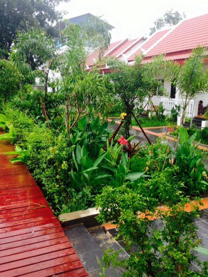 Preah Vihear Jaya Hotel Sra Aem Dış mekan fotoğraf